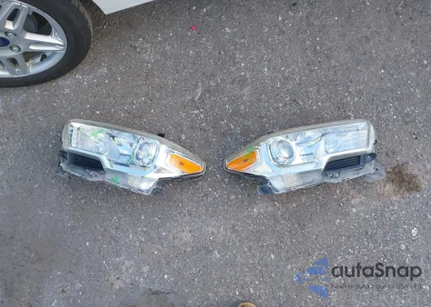 2017 Toyota Tacoma Sr from USA, damaged, VIN 5TFAX5GN5HX099559